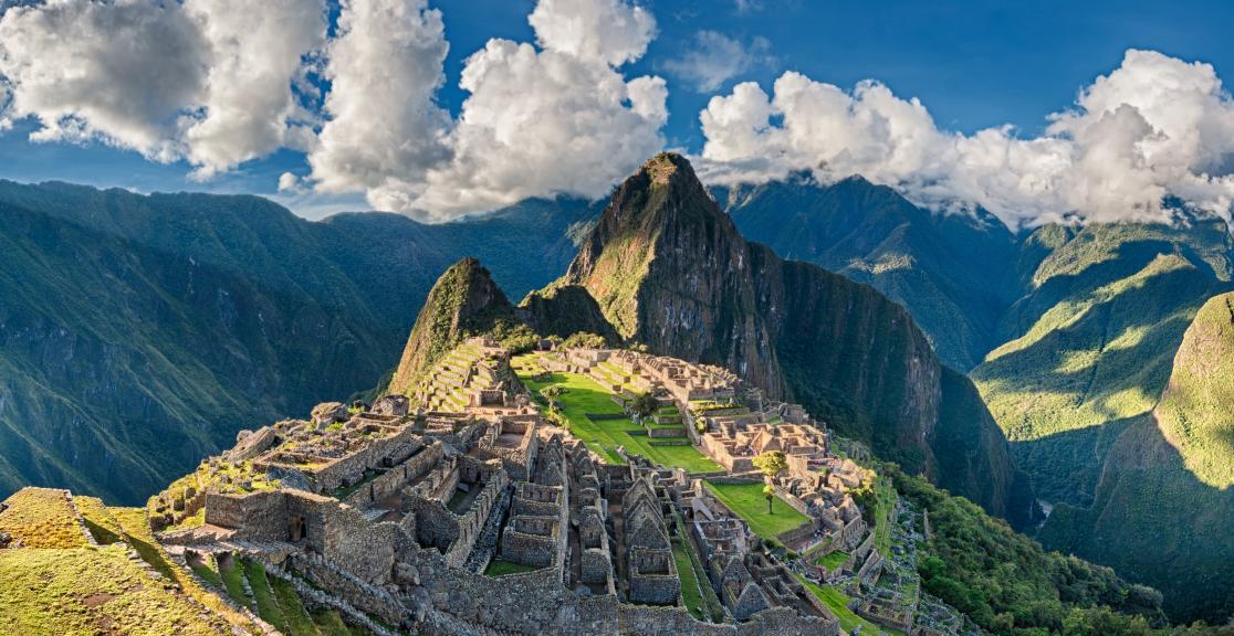 Day 4: TREKKING “WIÑAYHUAYNA – INTIPUNKU & MACHUPICCHU GUIDED TOUR ”